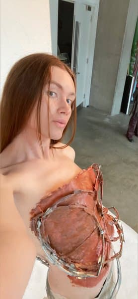 ariel6ft3