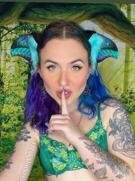 sagelovesbuttstuff