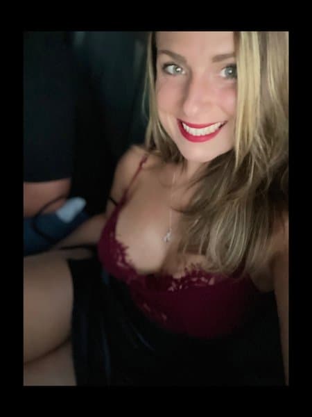 adriana_bailee