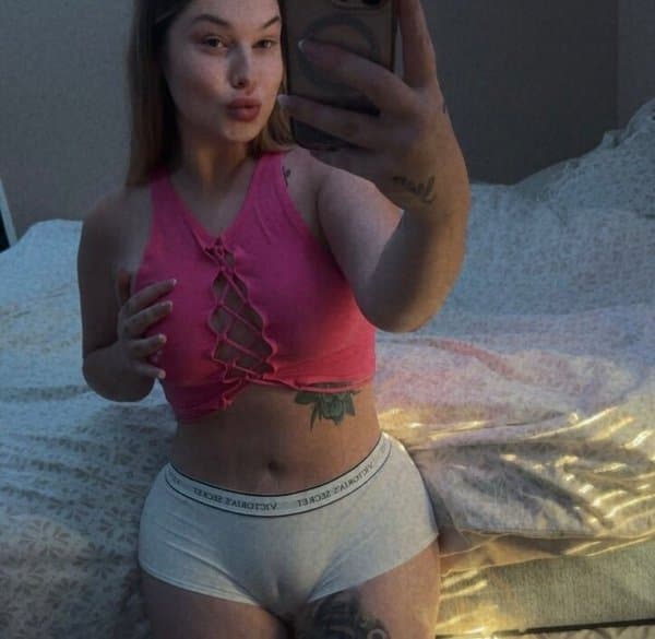 naomi_lovee