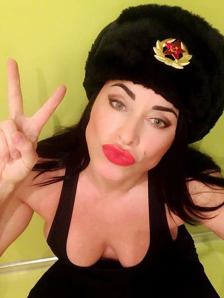 marinaredstar
