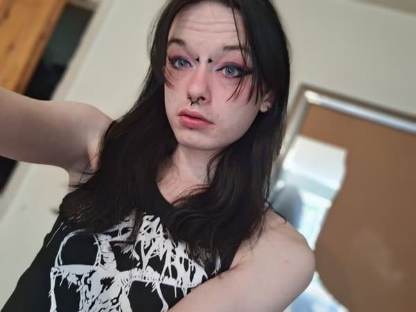 gothic-bimbo