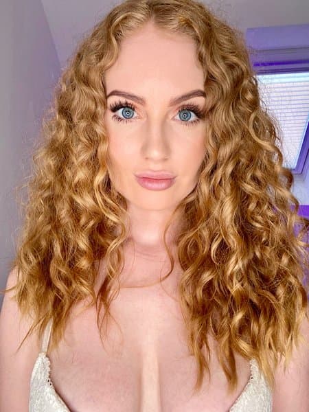 ms_ava_isabella