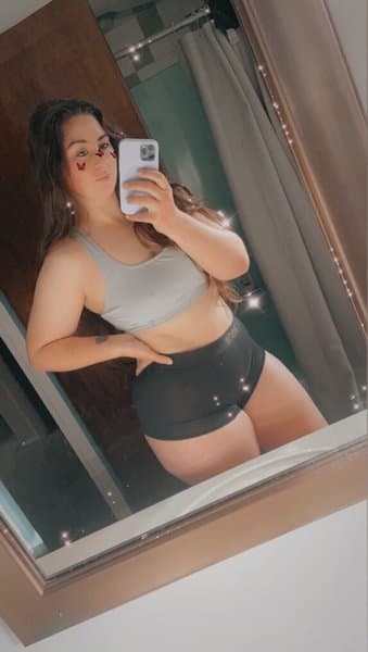 brunette_babe_xo