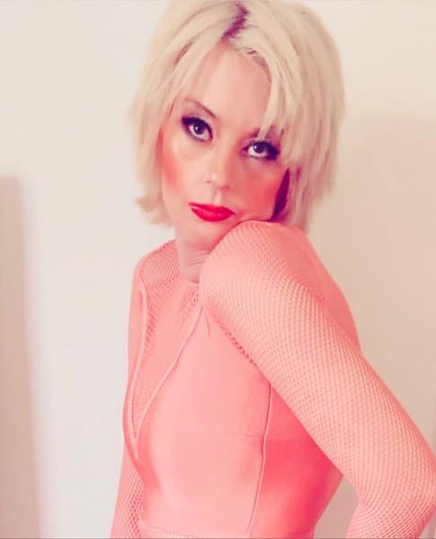 laurenharriesofficial