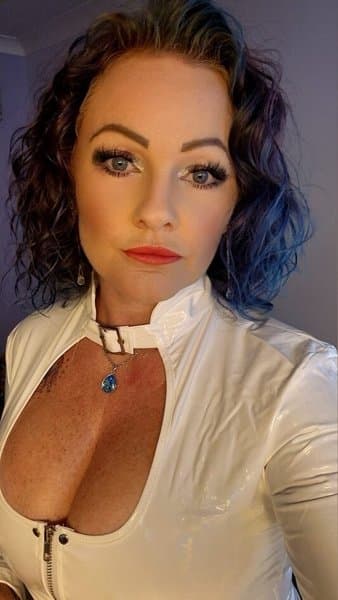 onenaughtywife