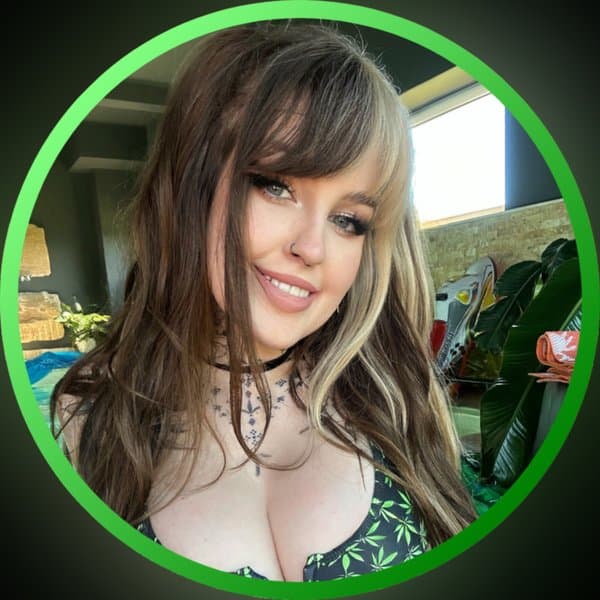shyphoebefree