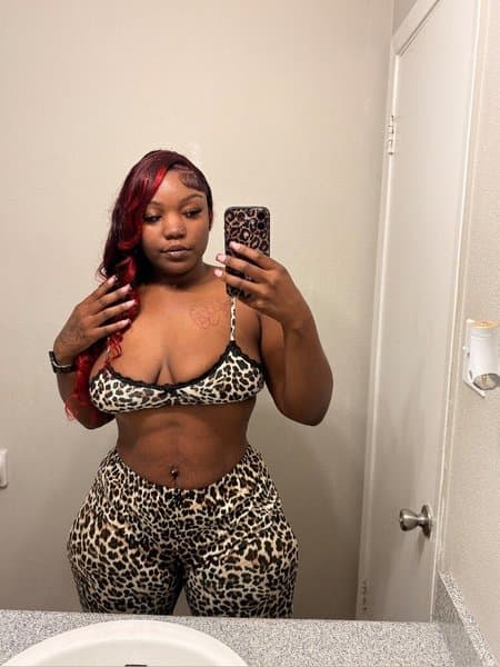 juicyboo_55